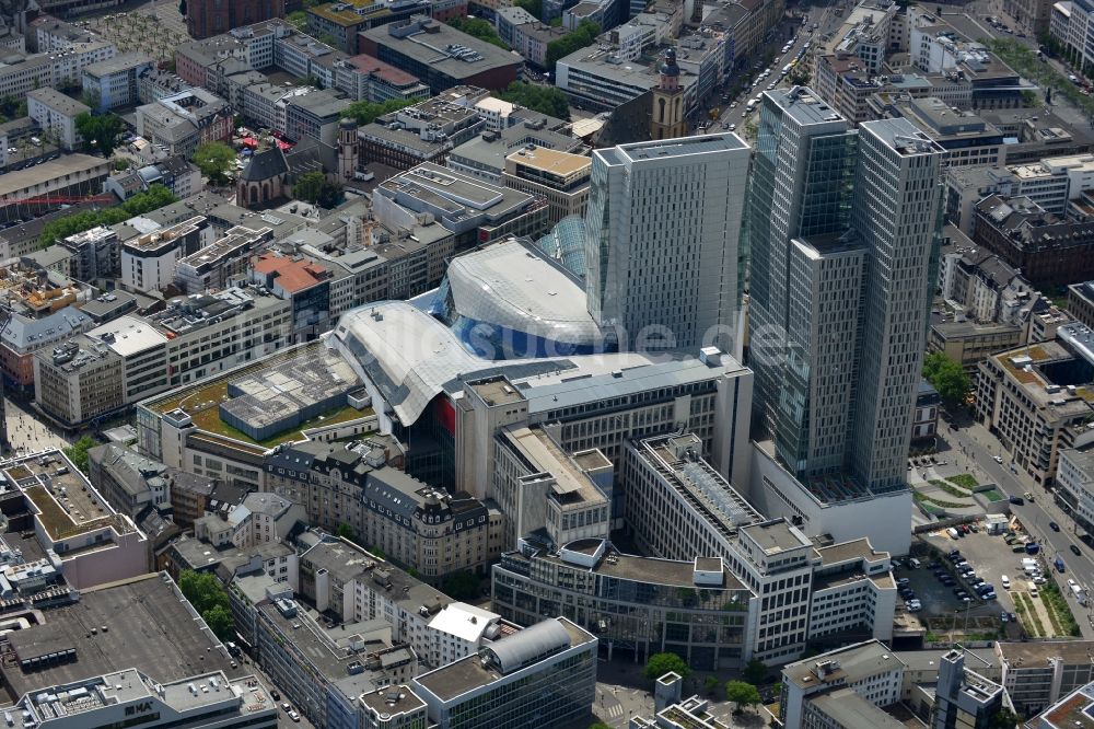 Frankfurt am Main von oben - Gebäude Ensemble des Palais Quartier in Frankfurt am Main im Bundesland Hessen