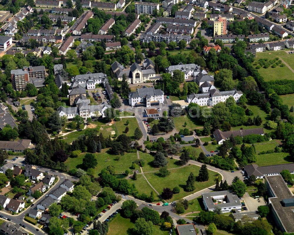 Luftaufnahme Andernach - Gebäude entlang der Aktienstrasse und Kastanienallee in der Innenstadt von Andernach im Bundesland Rheinland-Pfalz