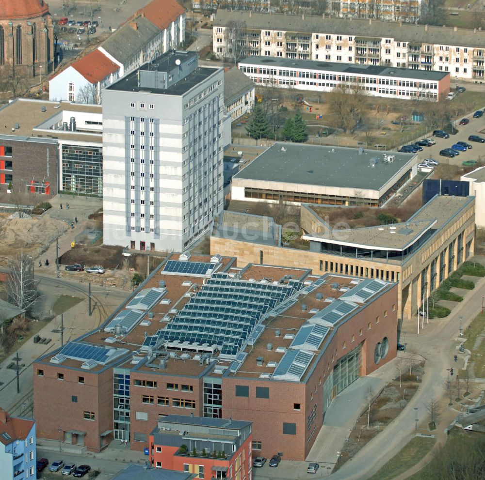 Frankfurt (Oder) aus der Vogelperspektive: Gebäude der Europa-Universität Viadrina 