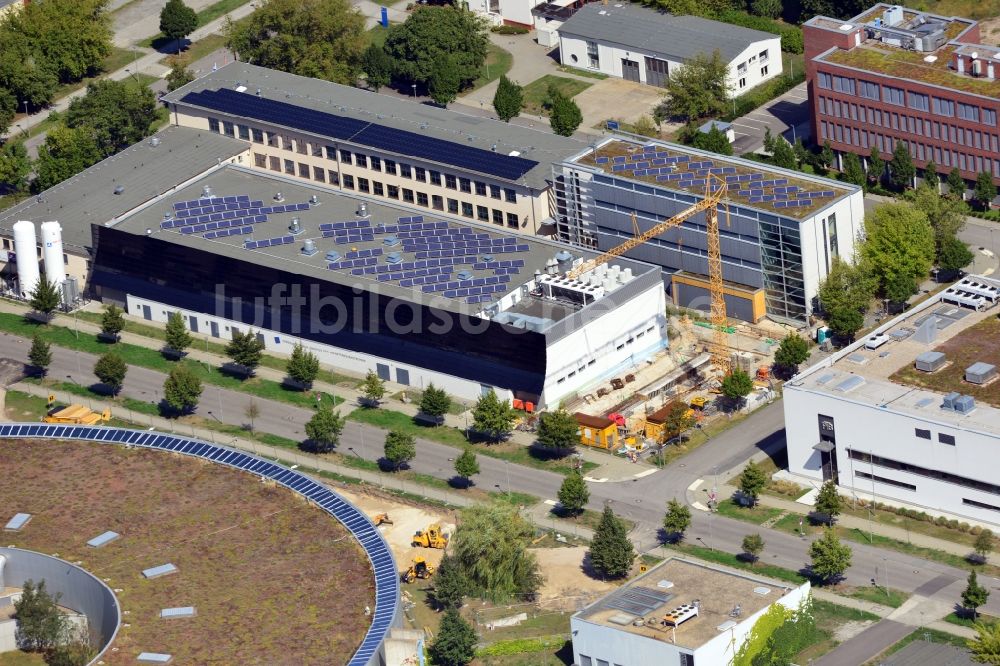 Berlin aus der Vogelperspektive: Gebäude des Ferdinand-Braun-Institutes in Berlin Adlershof