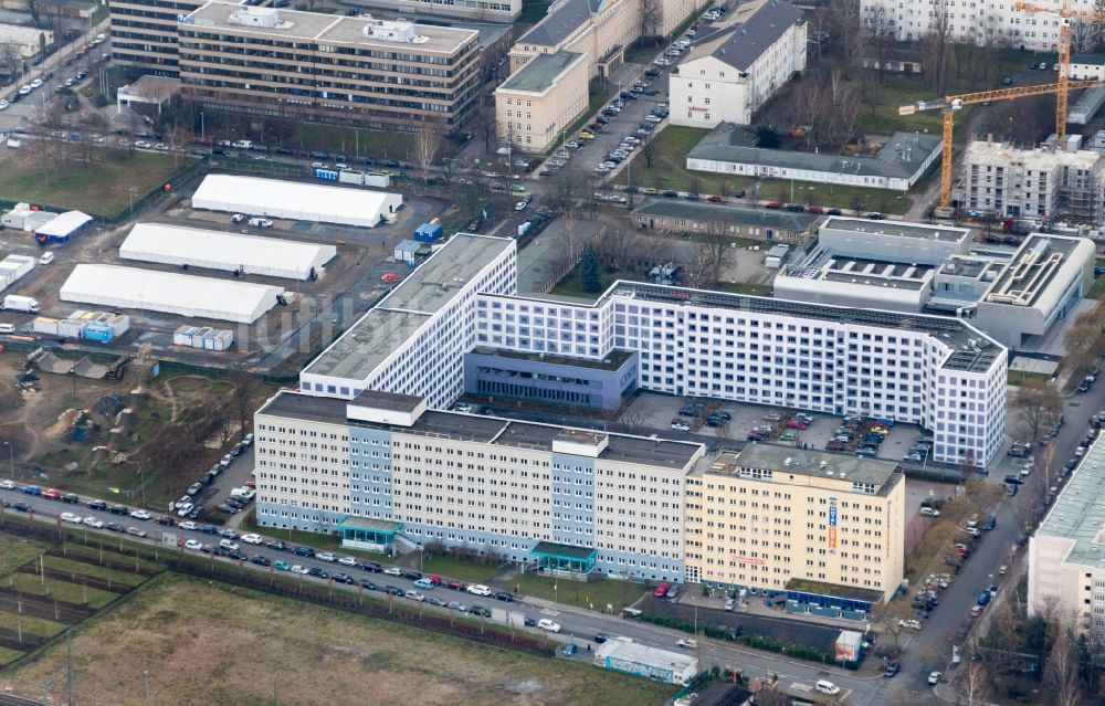 Luftbild Dresden - Gebäude von Finanzamt, AO-Hotel und Technikum der HTW in Dresden im Bundesland Sachsen