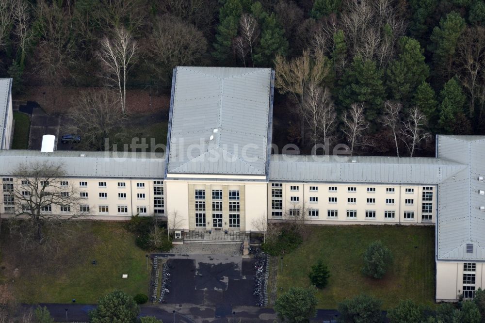 Berlin Köpenick von oben - Gebäude der Flatow-Oberschule in Köpenick in Berlin