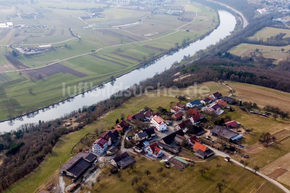 Luftbild Mosbach - Gebäude vom Gästehaus und Pension Schreckhof über demn Neckar im Ortsteil Diedesheim in Mosbach im Bundesland Baden-Württemberg, Deutschland