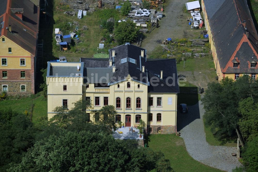 Luftaufnahme Altenhain - Gebäude und Hof des Schloß Schloss Altenhain in Altenhain im Bundesland Sachsen