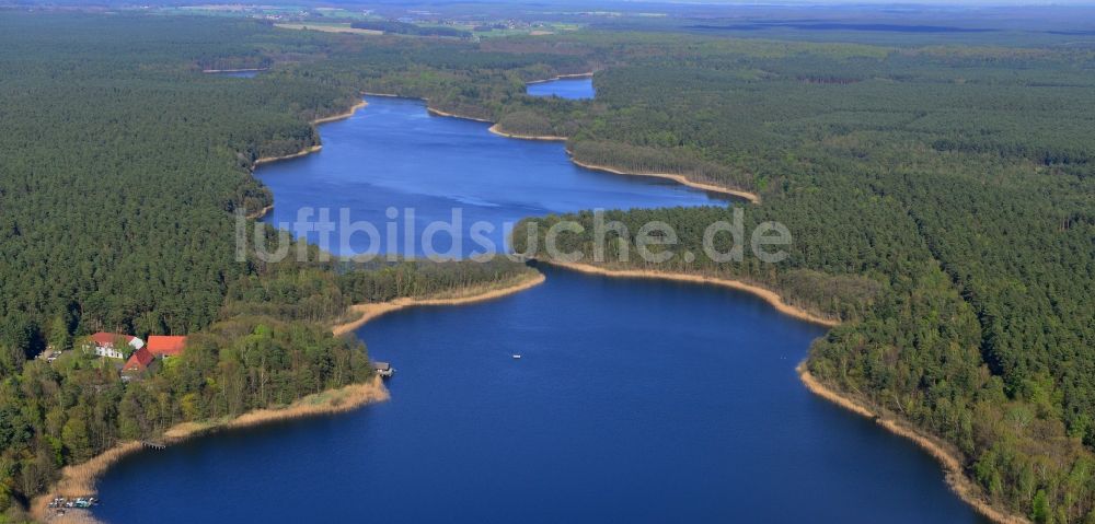 Groß Dölln aus der Vogelperspektive: Gebäude des Hotel Döllnsee-Schorfheide am Ufer des Großdöllner See in Groß Dölln einem Ortsteil von Templin im Bundesland Brandenburg