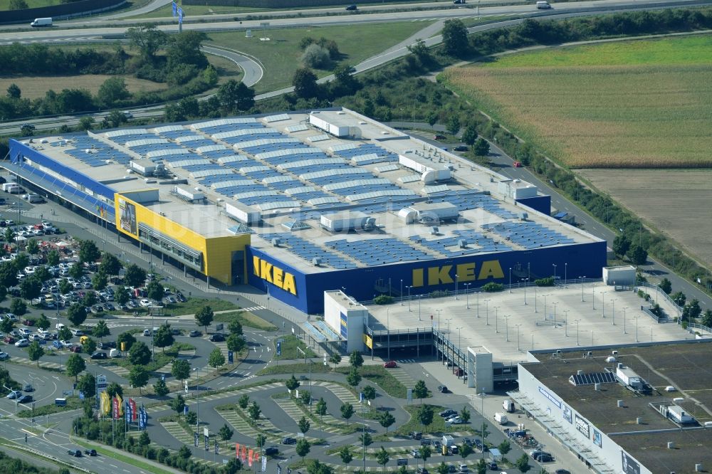 Mannheim von oben - Gebäude des IKEA Einrichtungshaus Mannheim in Mannheim im Bundesland Baden-Württemberg