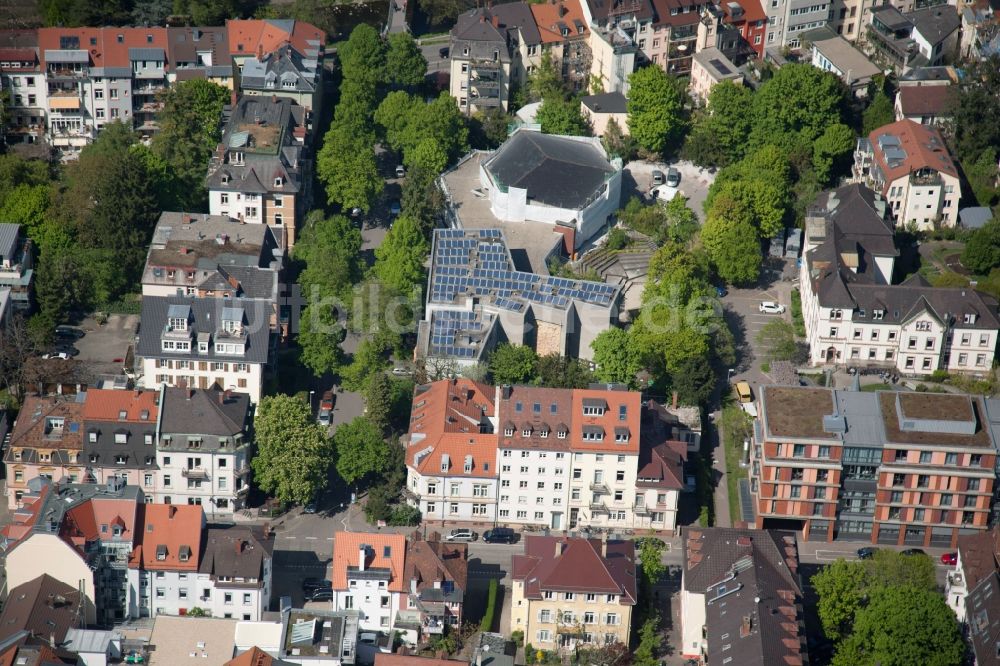 Luftbild Freiburg im Breisgau - Gebäude des Jugendheimes Haus der Jugend, Jugendbildungswerk, in Freiburg im Breisgau im Bundesland Baden-Württemberg