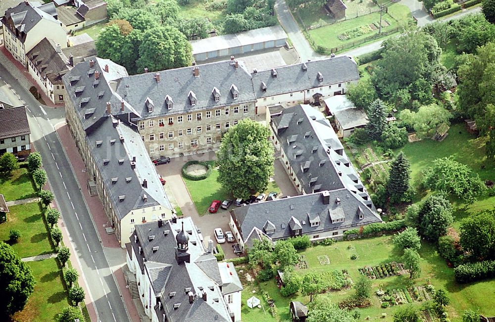 Luftaufnahme Ebersdorf - Gebäude des Kinder- und Jugendheimes Rüstzeitenheim Sonnenschein in Ebersdorf im Bundesland Thüringen, Deutschland