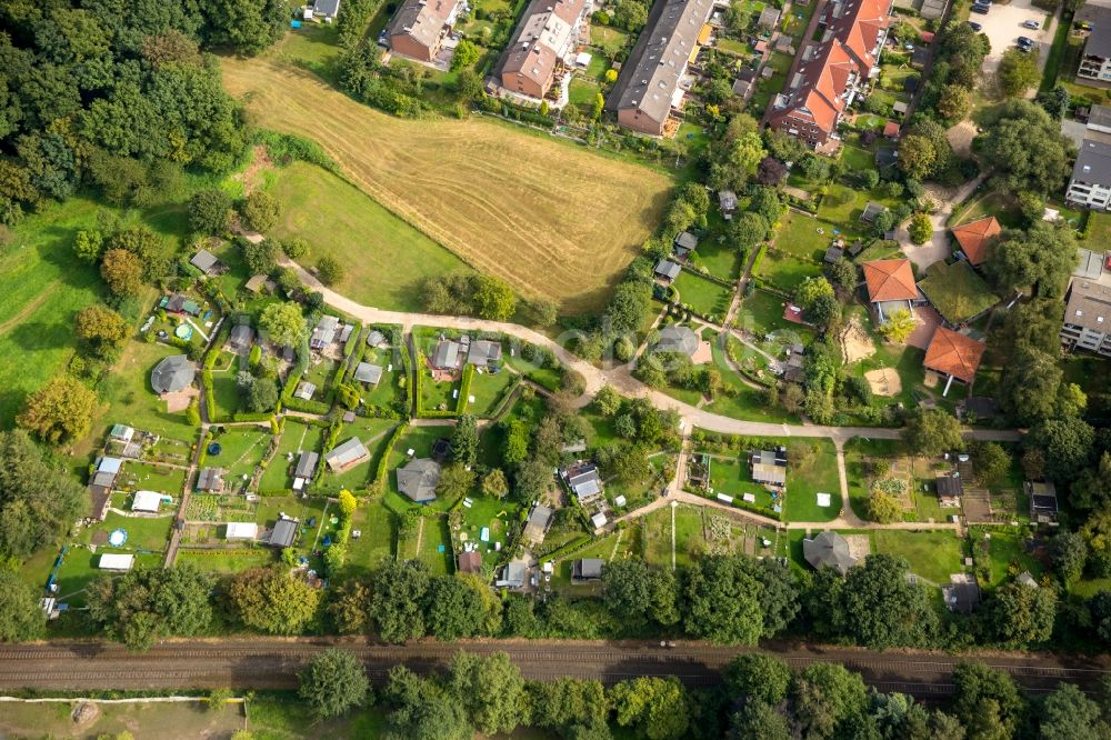 Gladbeck von oben - Gebäude der KITA Kindertagesstätte - Kindergartendes des städtischen Naturkindergartens in Gladbeck im Bundesland Nordrhein-Westfalen