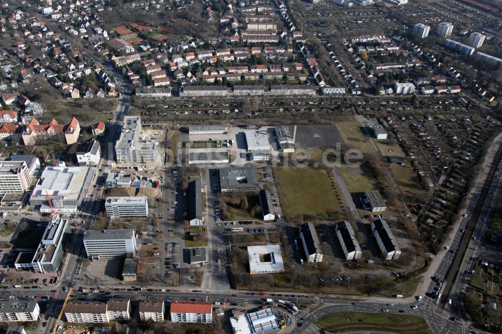 Mainz von oben - Gebäude- Komplex der General-Feldzeugmeister-Kaserne ( GFZ ) der Bundeswehr in Mainz im Bundesland Rheinland-Pfalz