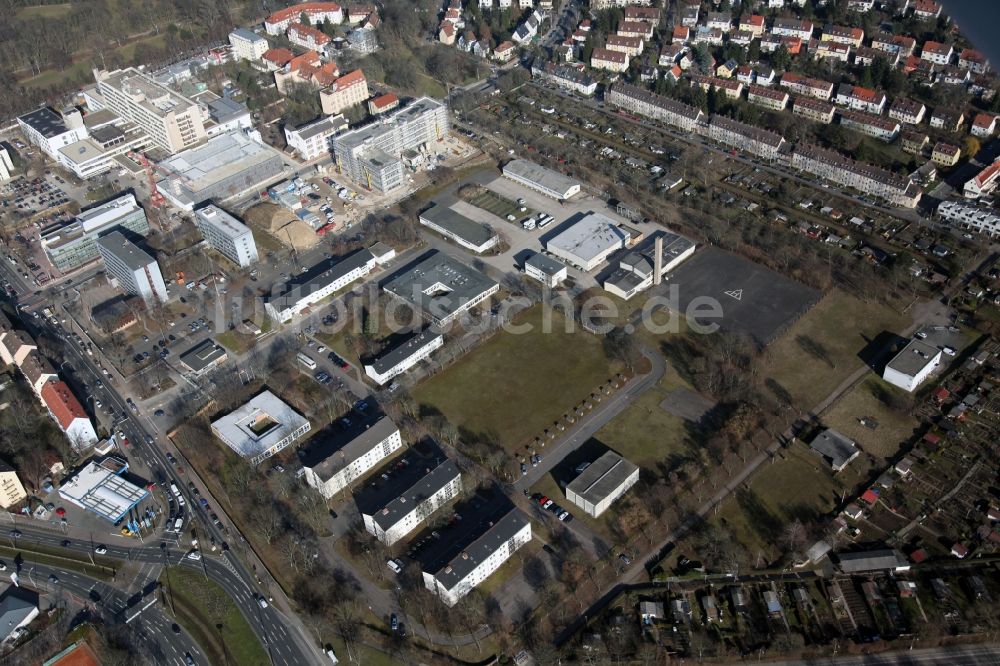 Mainz aus der Vogelperspektive: Gebäude- Komplex der General-Feldzeugmeister-Kaserne ( GFZ ) der Bundeswehr in Mainz im Bundesland Rheinland-Pfalz