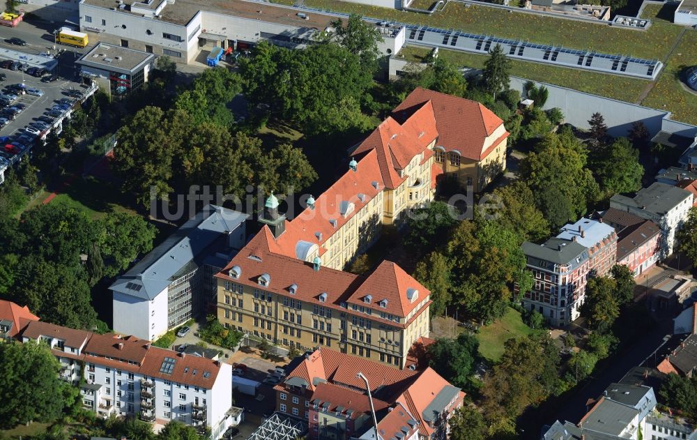 Schwerin von oben - Gebäude- Komplex der Schule des Gymnasium Fridericianum und des Lyzeum e.V. in Schwerin im Bundesland Mecklenburg-Vorpommern