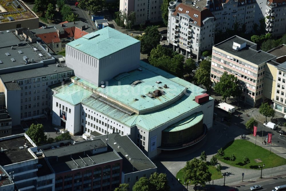 Luftaufnahme Berlin - Gebäude des Konzerthauses und Theater- Schauspielhauses in Berlin