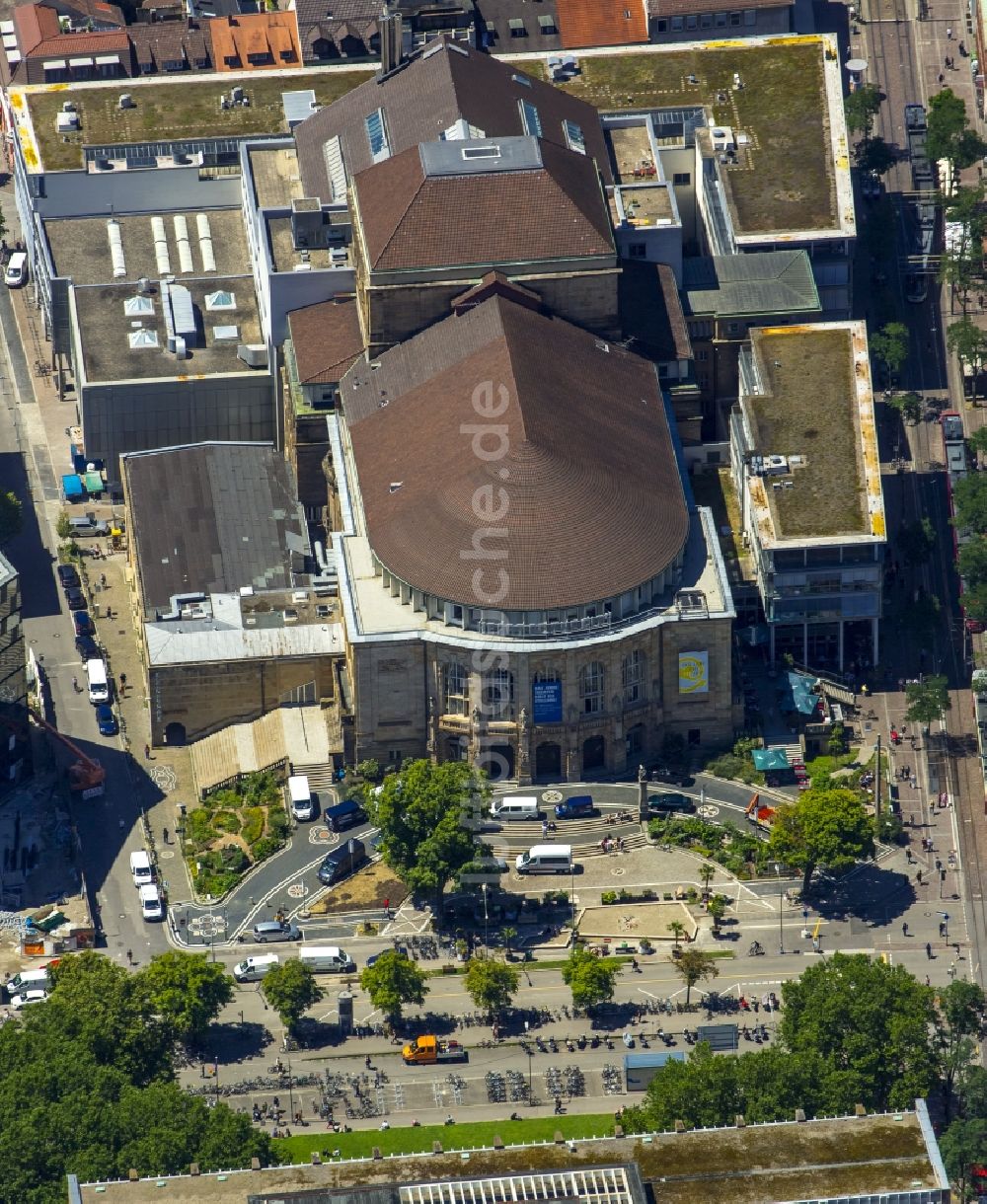 Luftaufnahme Freiburg im Breisgau - Gebäude des Konzerthauses und Theater- Schauspielhauses in Freiburg im Breisgau im Bundesland Baden-Württemberg