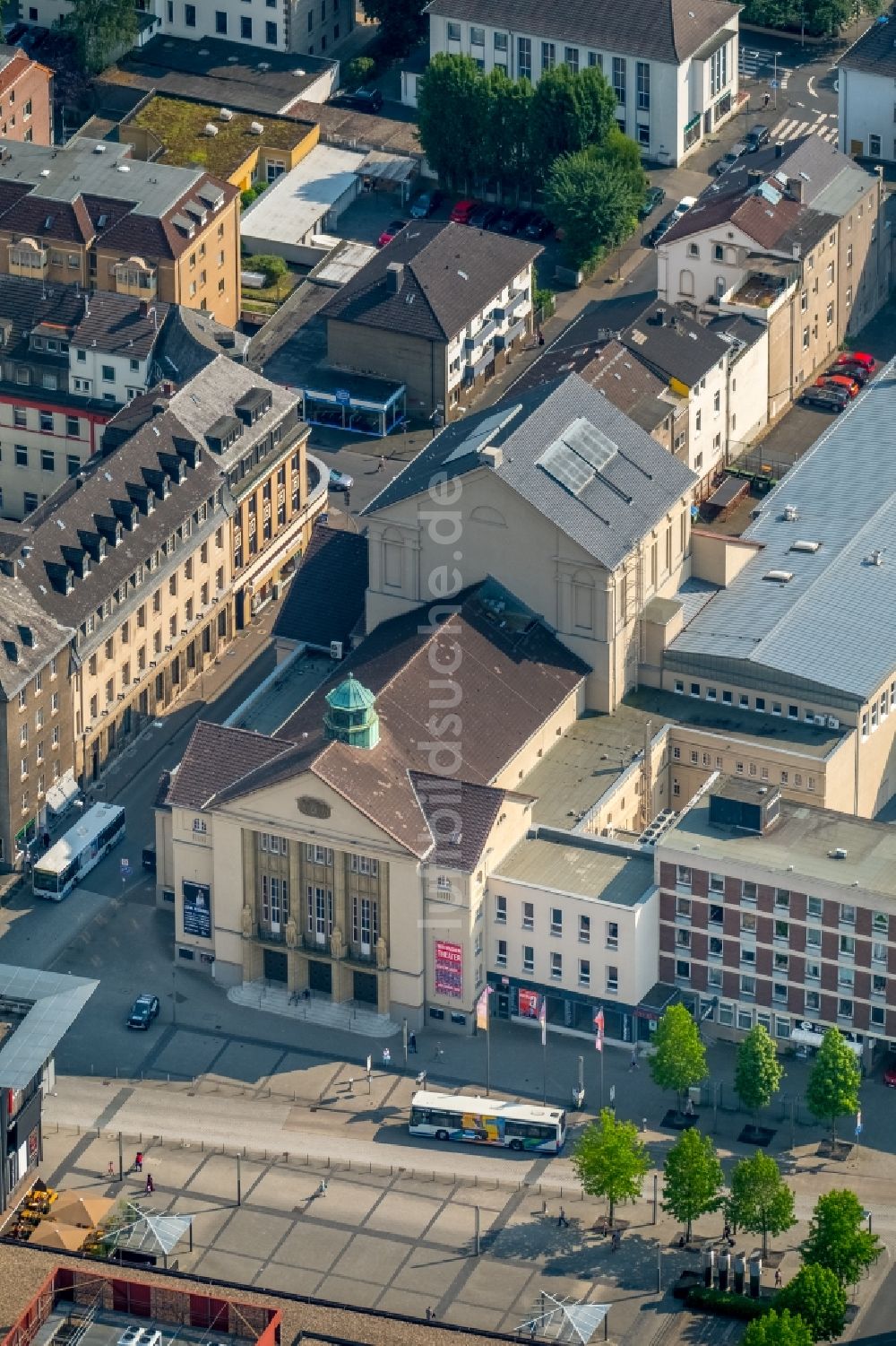 Hagen aus der Vogelperspektive: Gebäude des Konzerthauses und Theater- Schauspielhauses in Hagen im Bundesland Nordrhein-Westfalen, Deutschland