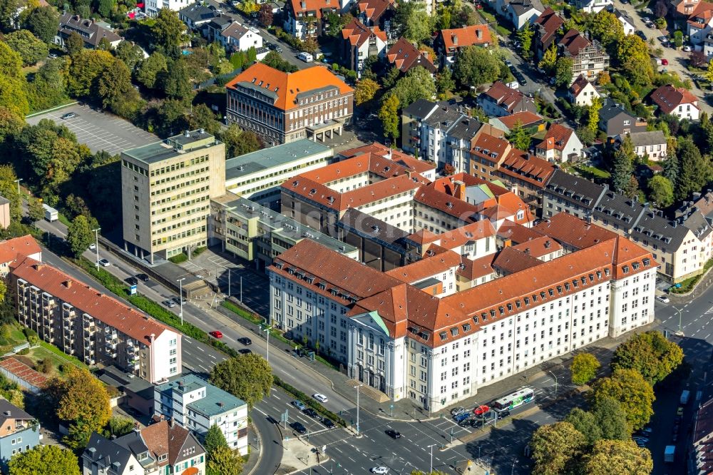 Luftaufnahme Hagen - Gebäude des Landgericht und Amtsgericht Hagen an der Gerichtsstraße in Hagen in Nordrhein-Westfalen