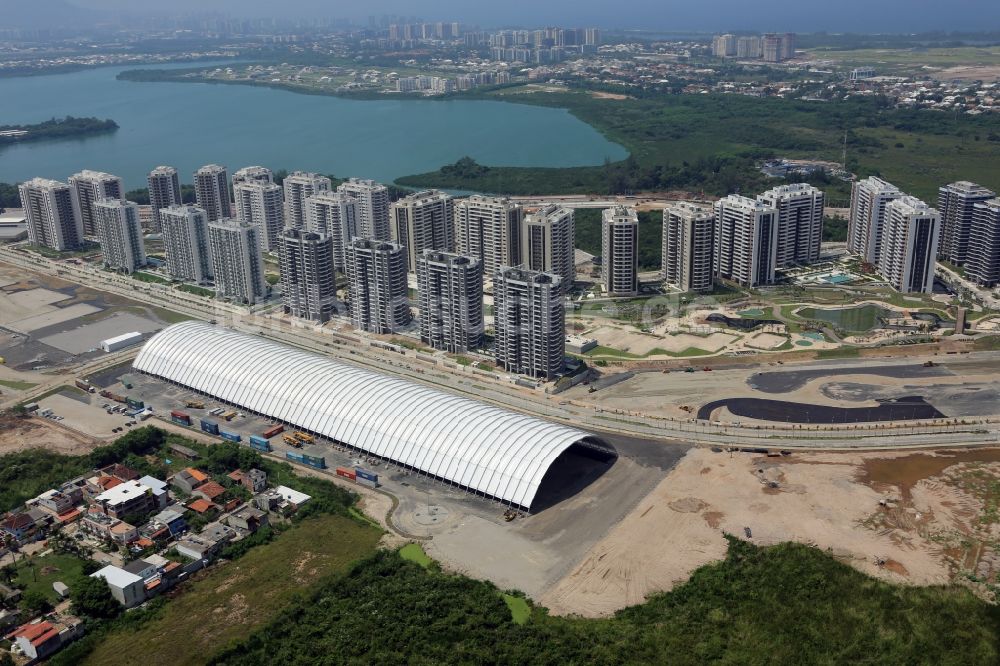 Luftaufnahme Rio de Janeiro - Gebäude der Leichtathletik- Sporthalle in Rio de Janeiro in Rio de Janeiro, Brasilien