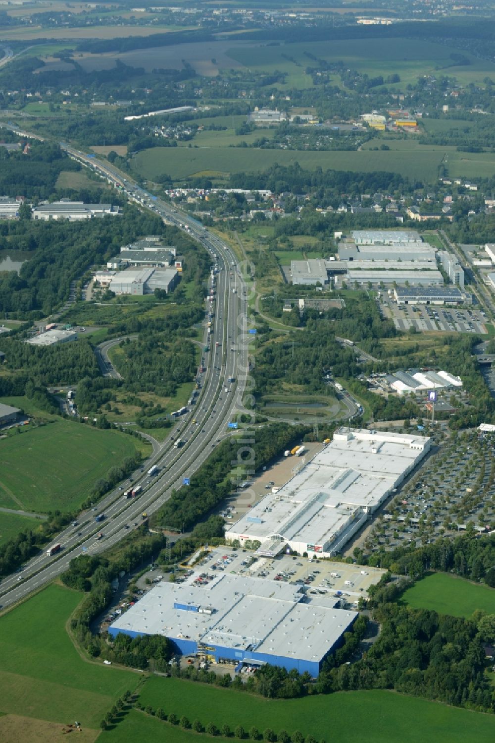 Luftbild Chemnitz - Gebäude des Möbelmarkt - IKEA Einrichtungshaus im Neefepark in Chemnitz im Bundesland Sachsen