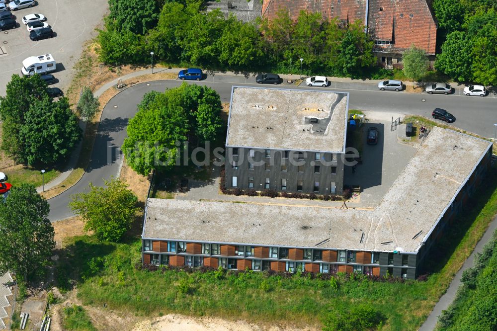 Potsdam aus der Vogelperspektive: Gebäude eines Mehrfamilien- Wohnhauses im Ortsteil Teltower Vorstadt in Potsdam im Bundesland Brandenburg, Deutschland