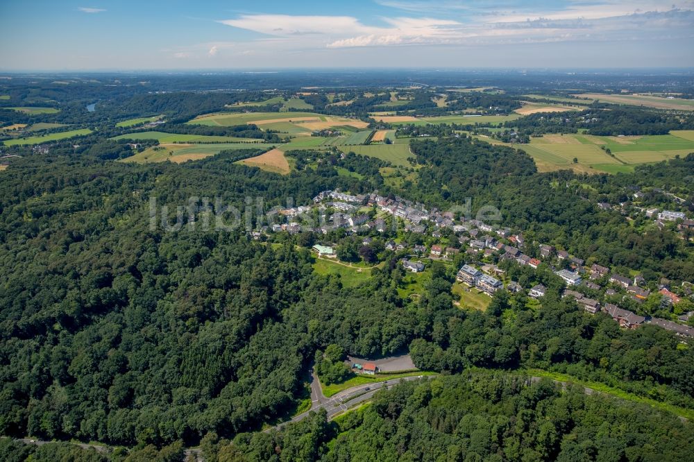 Luftaufnahme Essen - Gebäude und Parkanlagen des Bungalows von Berthold Beitz (1913 - 2013)in Essen im Bundesland Nordrhein-Westfalen