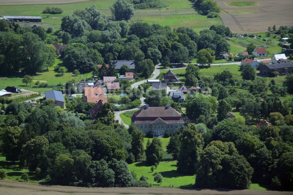 Luftbild Rumpshagen - Gebäude und Parkanlagen des Gutshauses und Herrenhauses in Rumpshagen im Bundesland Mecklenburg-Vorpommern