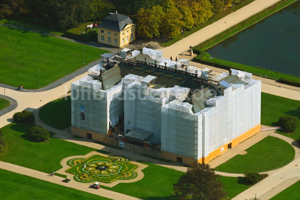 Luftbild Dresden - Gebäude und Parkanlagen des Gutshauses Palais - Grosser Garten in Dresden im Bundesland Sachsen, Deutschland