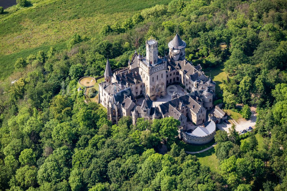 Luftaufnahme Pattensen - Gebäude und Parkanlagen des Schloß Marienburg in Pattensen im Bundesland Niedersachsen