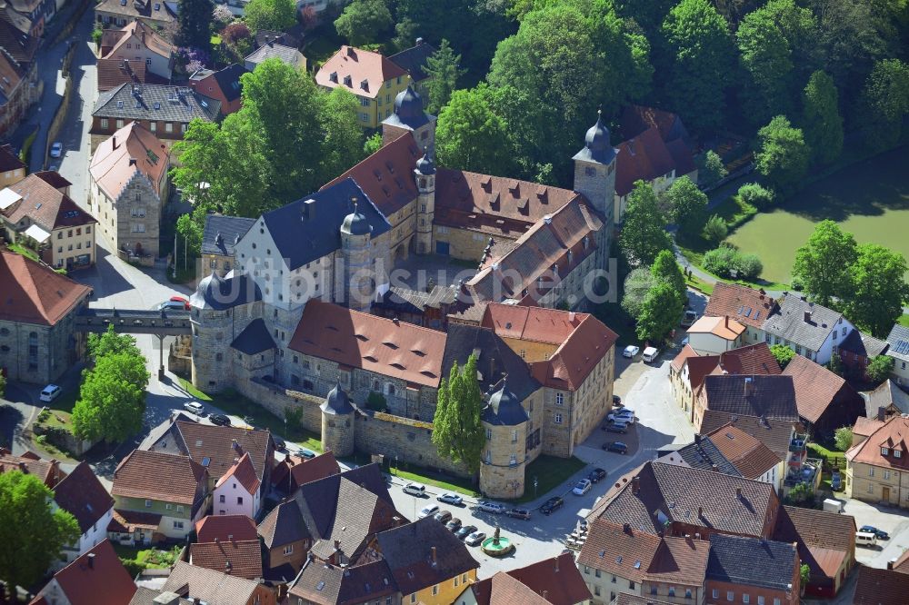 Luftbild Thurnau - Gebäude und Parkanlagen des Schloß in Thurnau im Bundesland Bayern