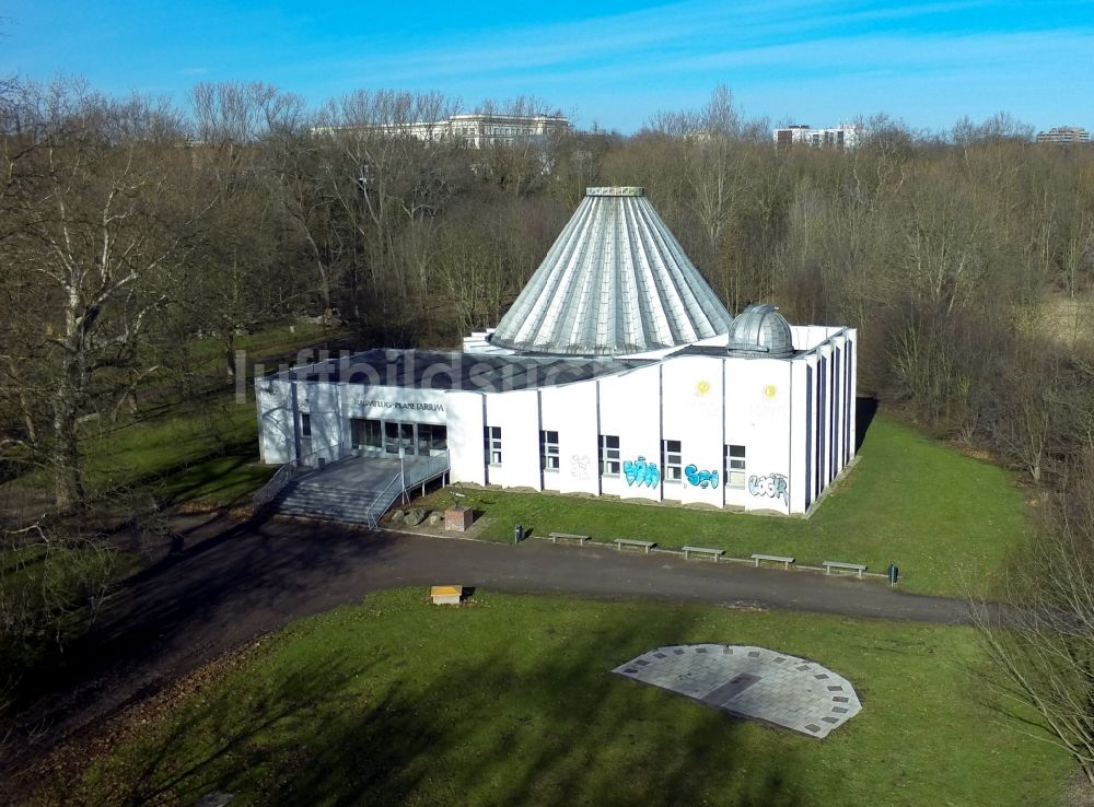 Luftbild Halle Saale - Gebäude des Planetarium in Halle (Saale) in Sachsen-Anhalt