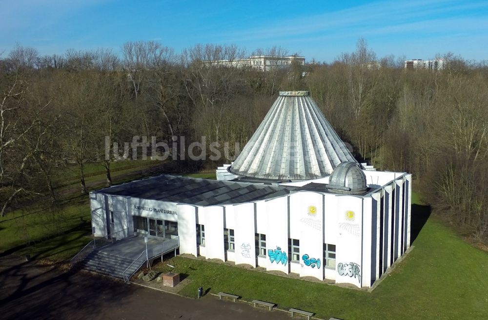 Luftaufnahme Halle Saale - Gebäude des Planetarium in Halle (Saale) in Sachsen-Anhalt