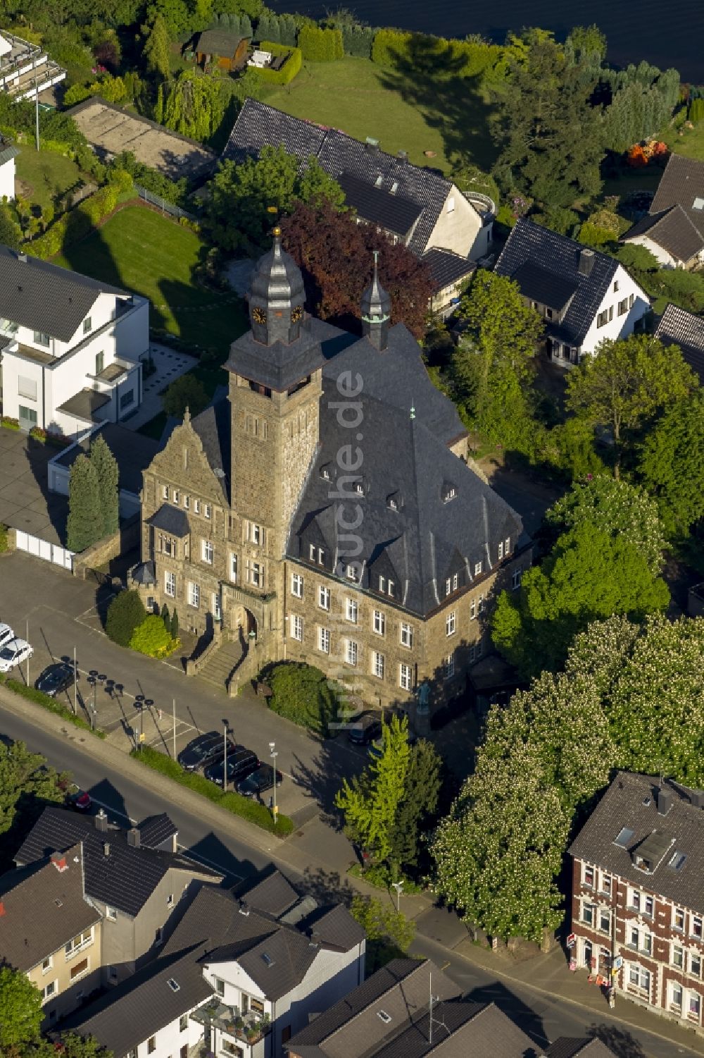 Wetter aus der Vogelperspektive: Gebäude des Rathaus am Seeplatz in Wetter im Ruhrgebiet im Bundesland Nordrhein-Westfalen