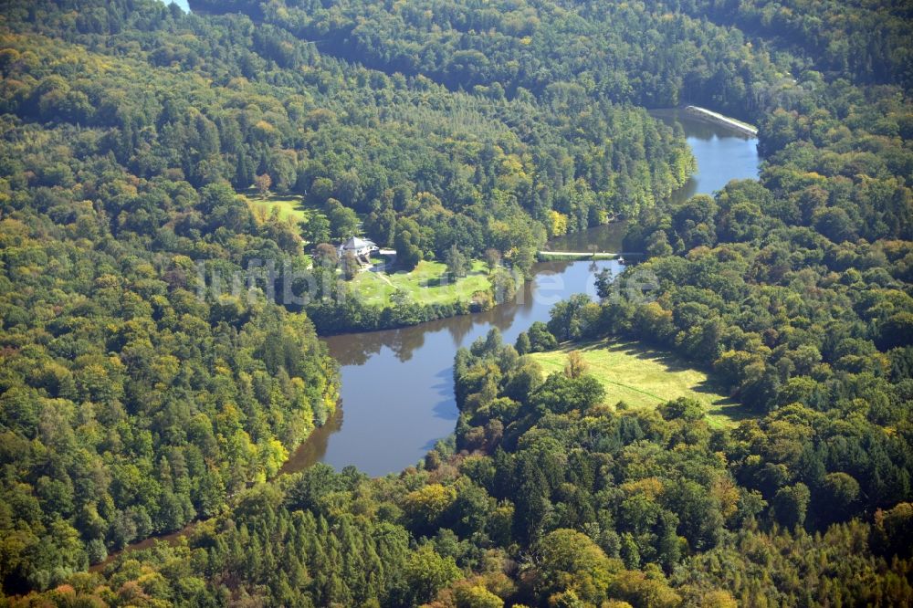 Stuttgart aus der Vogelperspektive: Gebäude des Restaurant Bärenschlössle am Bärensee in Stuttgart im Bundesland Baden-Württemberg