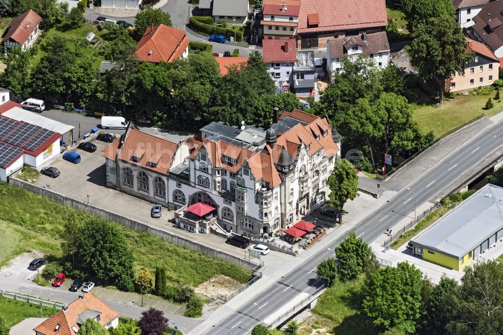 Luftbild Hildburghausen - Gebäude des Restaurant Burghof in Hildburghausen im Bundesland Thüringen, Deutschland