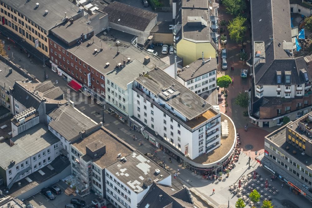 Luftaufnahme Witten - Gebäude des Restaurant Cafe Extrablatt Witten in Witten im Bundesland Nordrhein-Westfalen, Deutschland