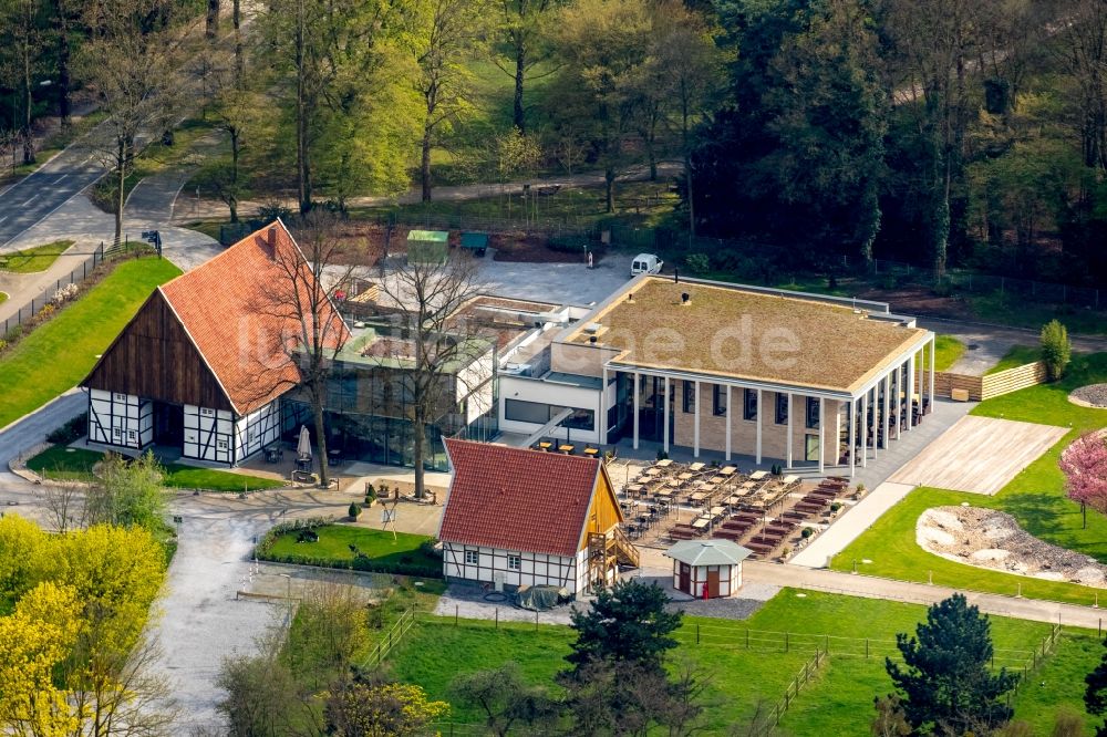 Hamm aus der Vogelperspektive: Gebäude des Restaurant Hohoffs 800° Altes Fährhaus im Norden von Hamm im Bundesland Nordrhein-Westfalen