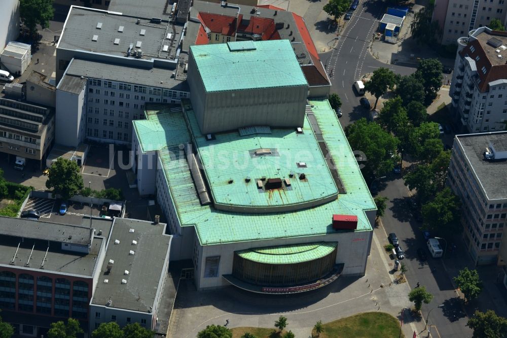 Luftaufnahme Berlin - Gebäude des Schillertheater an der Bismarckstraße in Berlin Charlottenburg