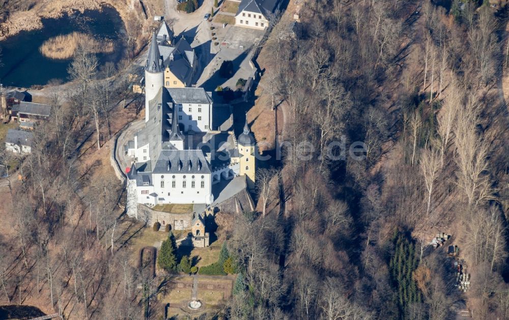 Luftbild Neuhausen/Erzgebirge - Gebäude des Schlosshotel Schloss Purschenstein in Neuhausen/Erzgebirge im Bundesland Sachsen, Deutschland