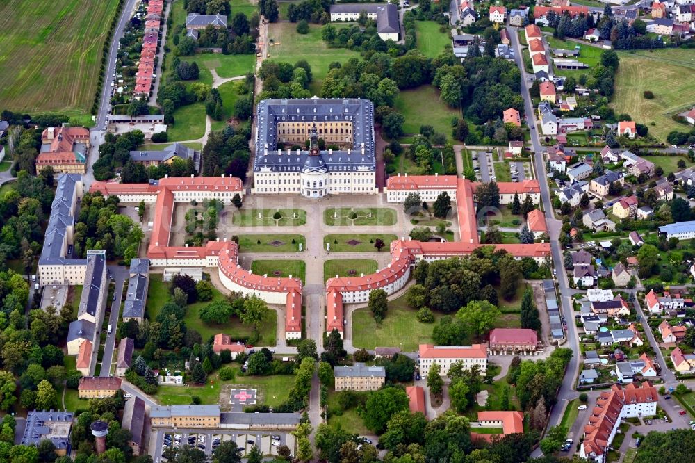 Luftbild Wermsdorf - Gebäude und Schlosspark des Schloß Hubertusburg Wermsdorf in Wermsdorf im Bundesland Sachsen