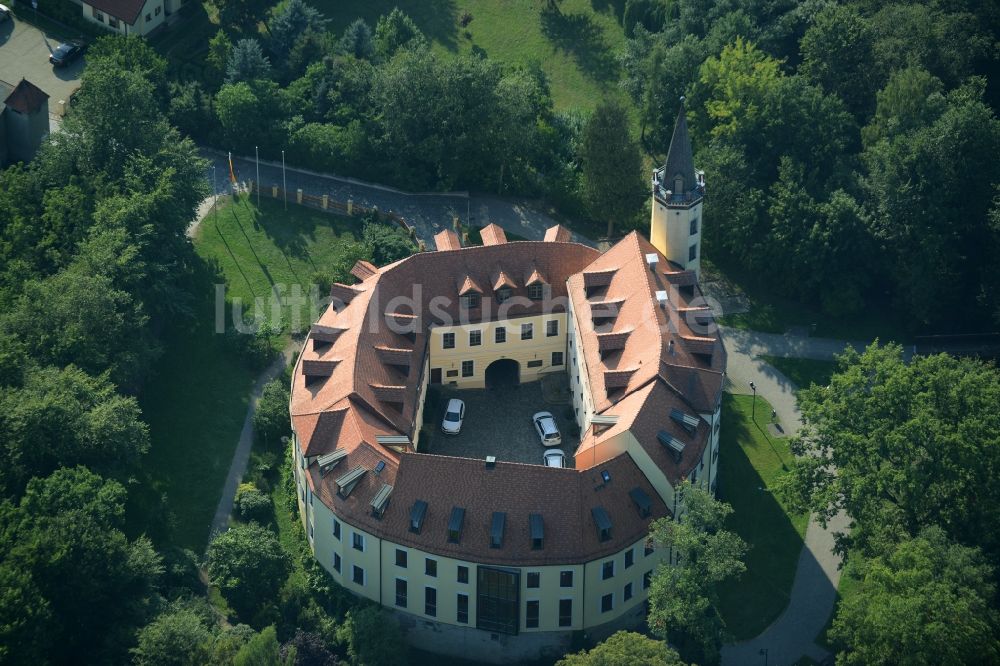 Luftaufnahme Jessen (Elster) - Gebäude und Schlosspark des Schloß in Jessen (Elster) im Bundesland Sachsen-Anhalt