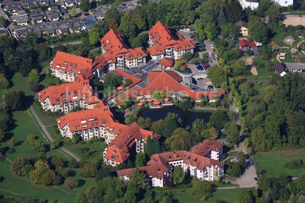 Freiburg im Breisgau von oben - Gebäude des Seniorenzentrums Augustinum Seniorenresidenz in Freiburg im Breisgau im Bundesland Baden-Württemberg, Deutschland