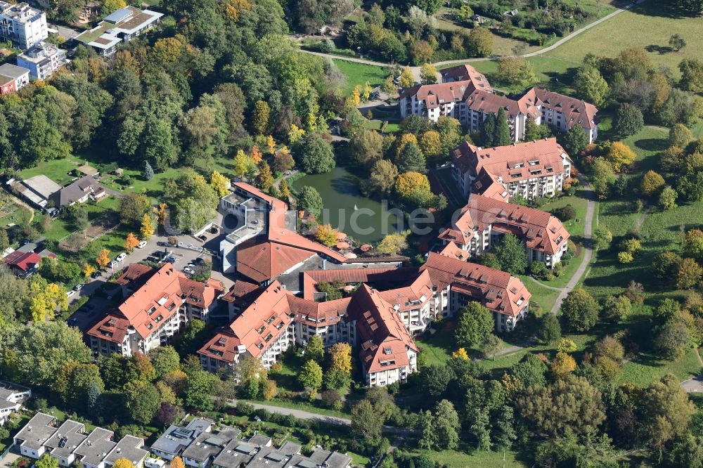 Freiburg im Breisgau von oben - Gebäude des Seniorenzentrums Augustinum Seniorenresidenz in Freiburg im Breisgau im Bundesland Baden-Württemberg, Deutschland