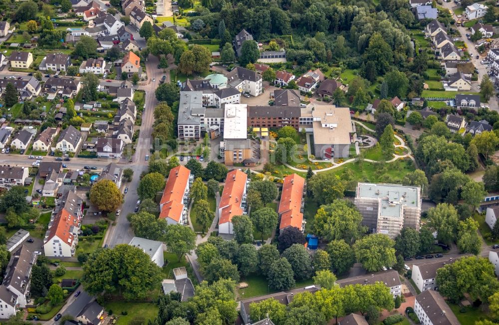 Luftbild Essen - Gebäude des Seniorenzentrums Kloster Emmaus in Essen im Bundesland Nordrhein-Westfalen - NRW, Deutschland