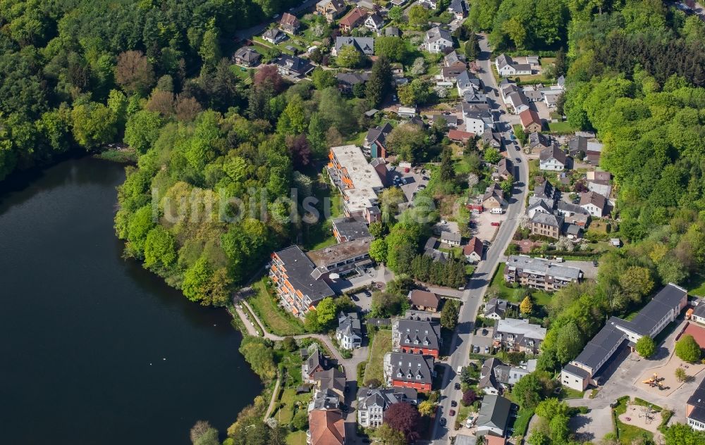 Glücksburg aus der Vogelperspektive: Gebäude des Seniorenzentrums und Wohnhäuser in Glücksburg im Bundesland Schleswig-Holstein, Deutschland