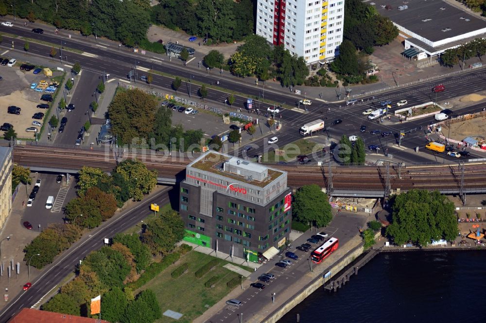 Luftaufnahme Berlin Mitte - Gebäude des Sozialverband Deutschland eV an der Stralauer Straße nahe Alexanderstraße im Stadtbezirk Mitte in Berlin