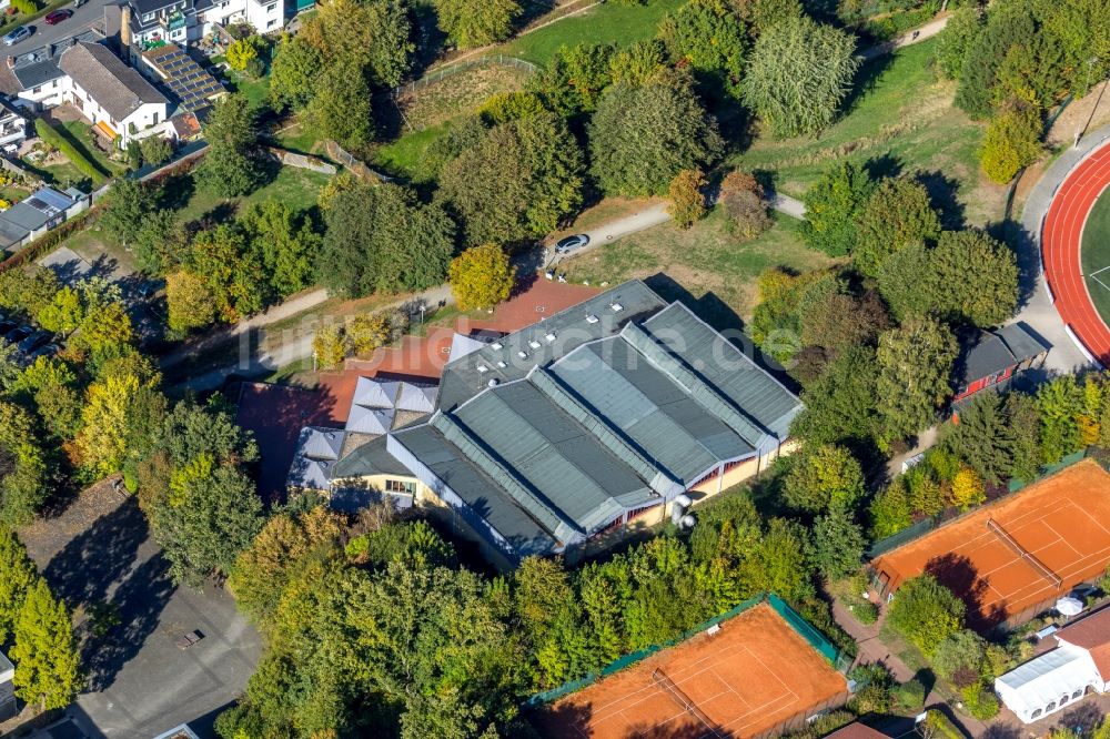 Luftbild Hagen - Gebäude der Sporthalle Karl-Adam am Voßacker in Hagen im Bundesland Nordrhein-Westfalen, Deutschland