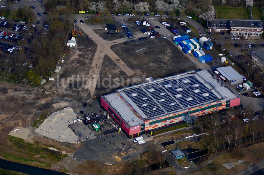 Luftaufnahme Göttingen - Gebäude der Sporthalle Sparkassen-Arena in Göttingen im Bundesland Niedersachsen, Deutschland