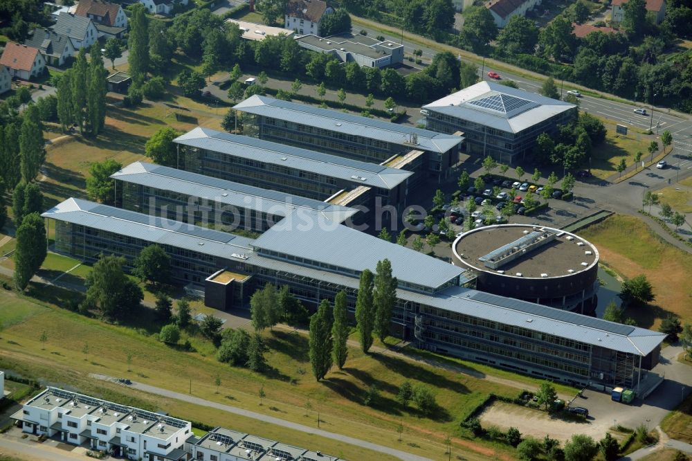 Luftaufnahme Gütersloh - Gebäude der Stadtverwaltung - Rathaus in Gütersloh im Bundesland Nordrhein-Westfalen