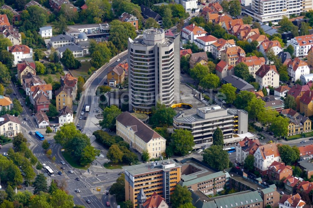 Göttingen aus der Vogelperspektive: Gebäude der Stadtverwaltung - Rathaus in Göttingen im Bundesland Niedersachsen, Deutschland