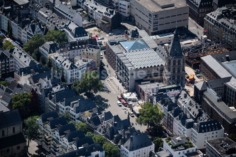 Luftaufnahme Köln - Gebäude der Stadtverwaltung - Rathaus in Köln im Bundesland Nordrhein-Westfalen, Deutschland