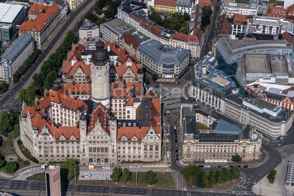 Leipzig aus der Vogelperspektive: Gebäude der Stadtverwaltung - Rathaus am Martin-Luther-Ring in Leipzig im Bundesland Sachsen